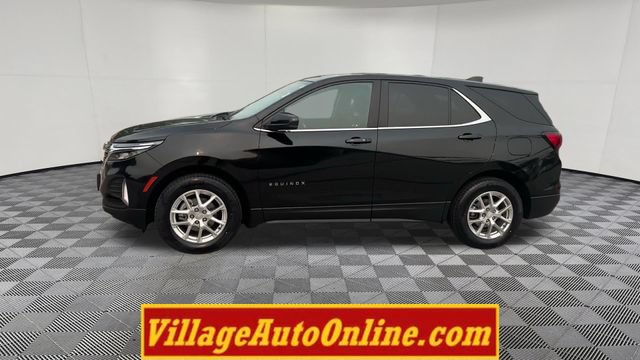 Used 2022 Chevrolet Equinox LT w/ Driver Convenience Package AWD/4WD image 44
