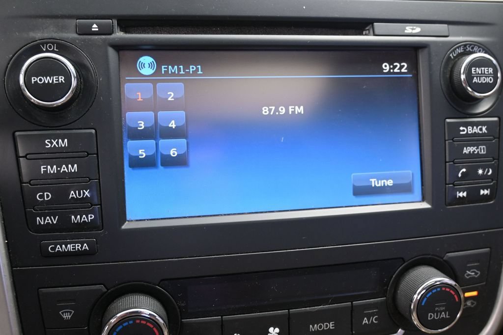 Used 2016 Nissan Altima 2.5 SL w/ 2.5 Technology Package FWD image 31