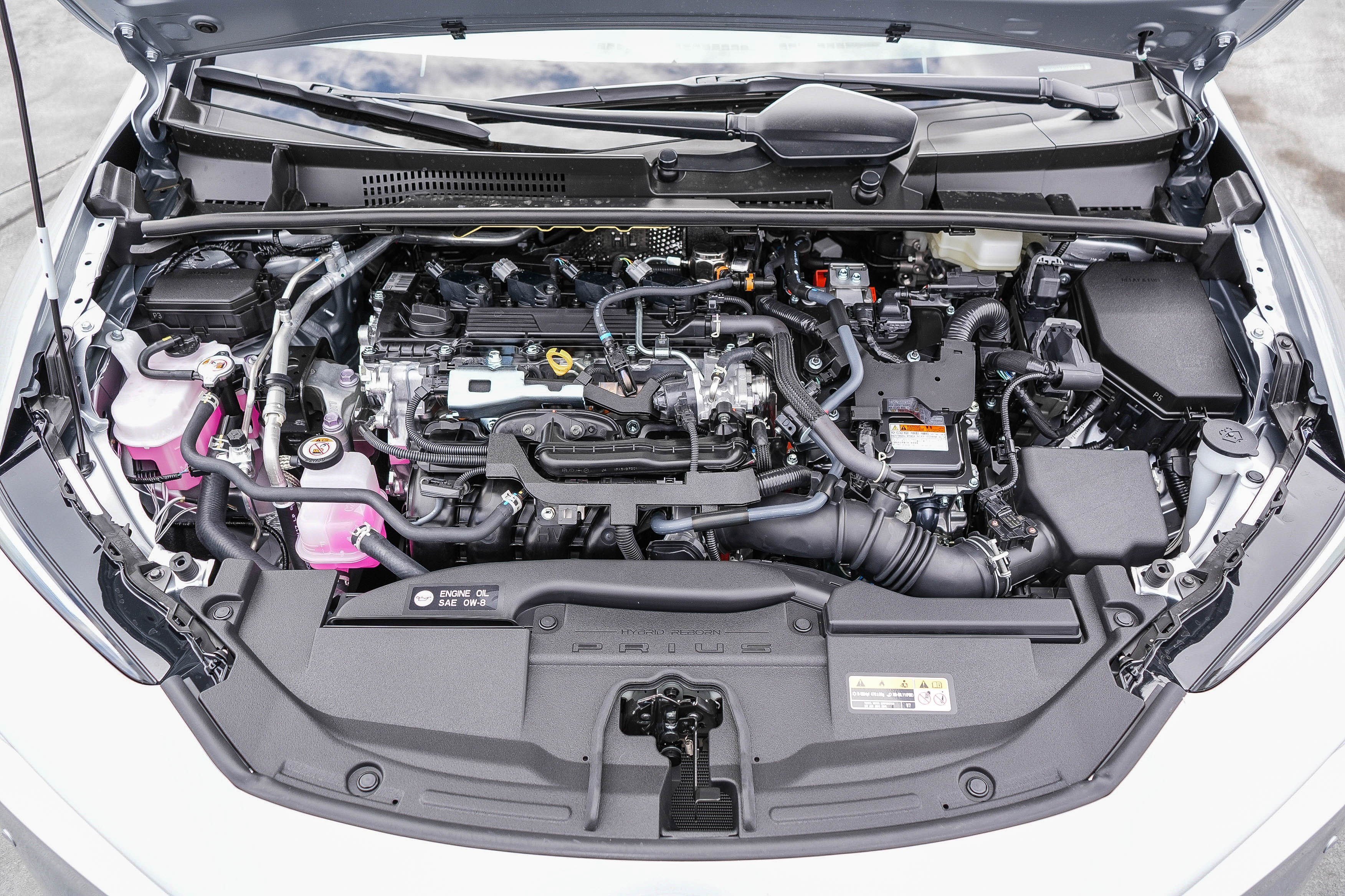 New 2027 Toyota Prius LE FWD image 14