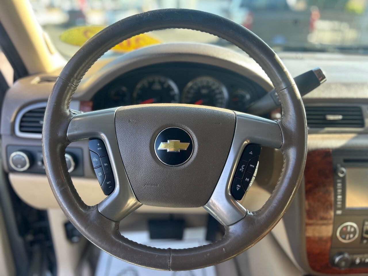 Used 2012 Chevrolet Tahoe LTZ image 12