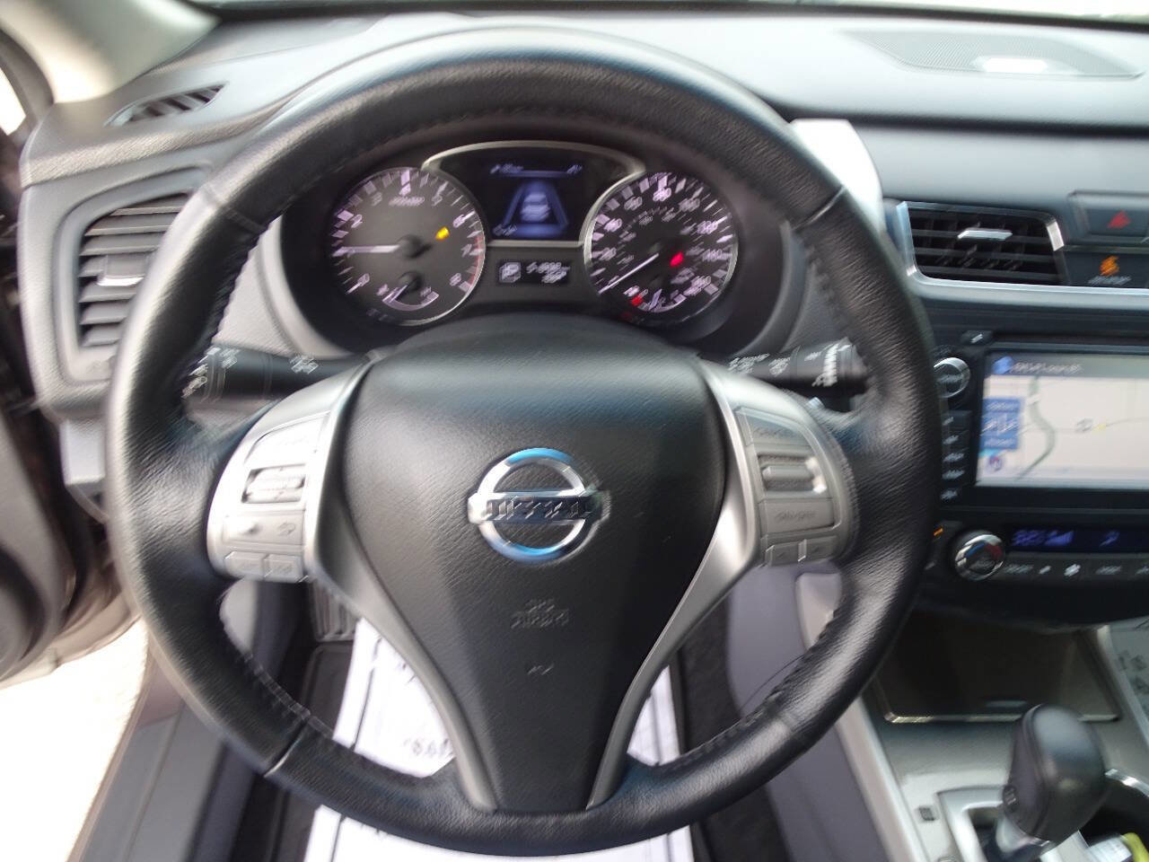 Used 2014 Nissan Altima 2.5 SL FWD image 17
