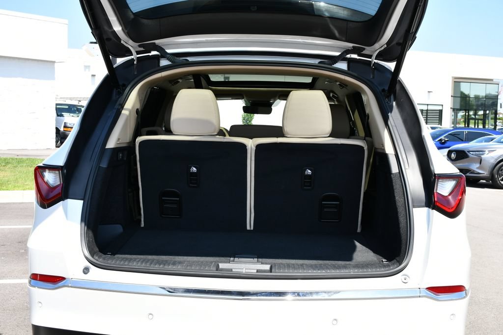 Used 2025 Acura MDX FWD w/ Technology Package image 42