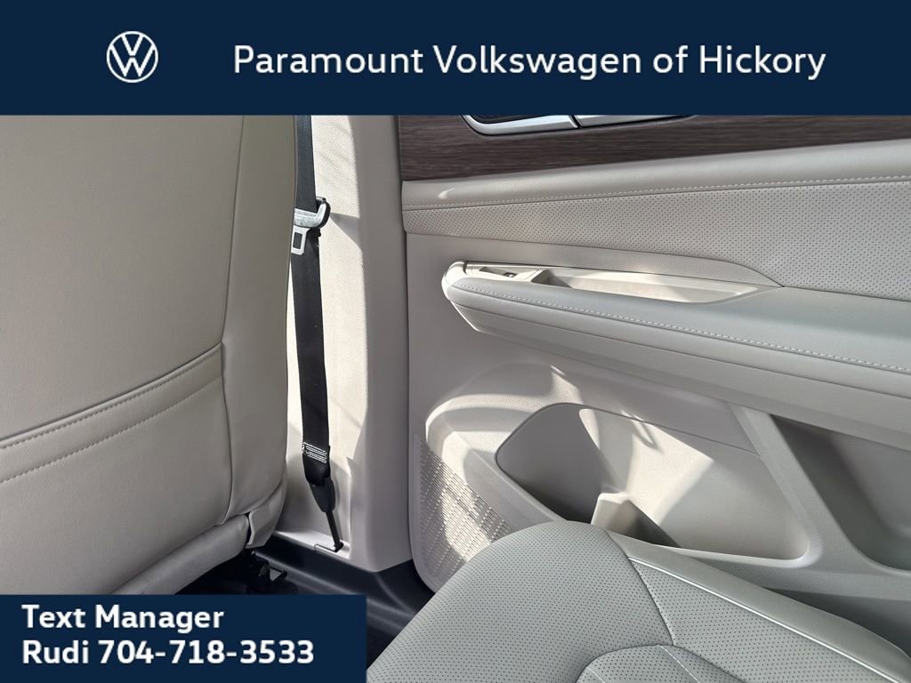 New 2026 Volkswagen Atlas SEL Premium R-Line image 21