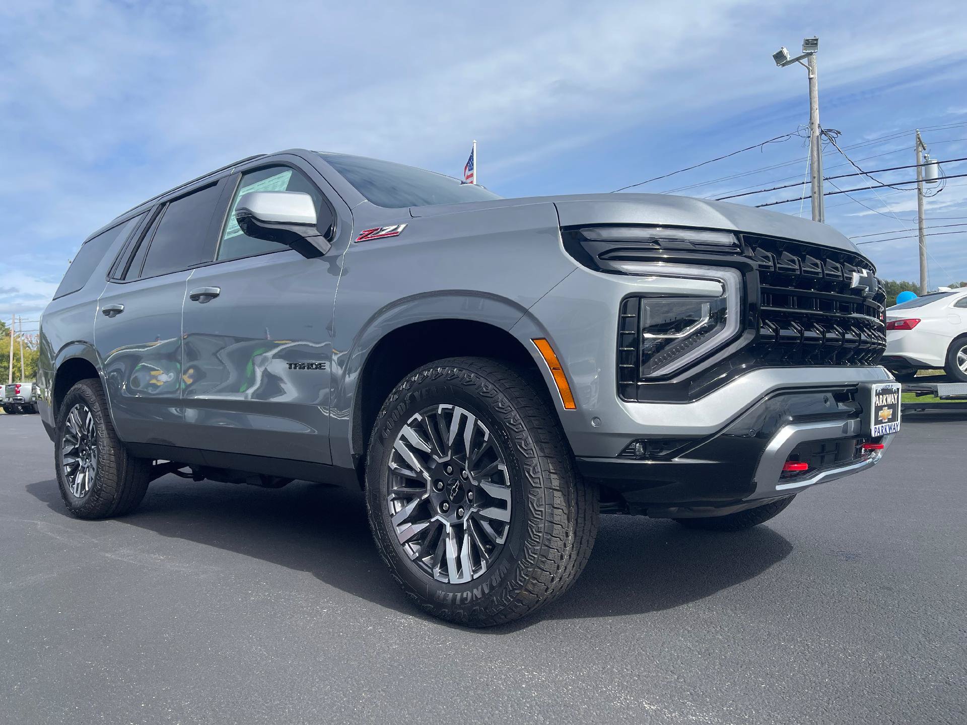 New 2026 Chevrolet Tahoe Z71 w/ Z71 Off-Road Package AWD/4WD image 1