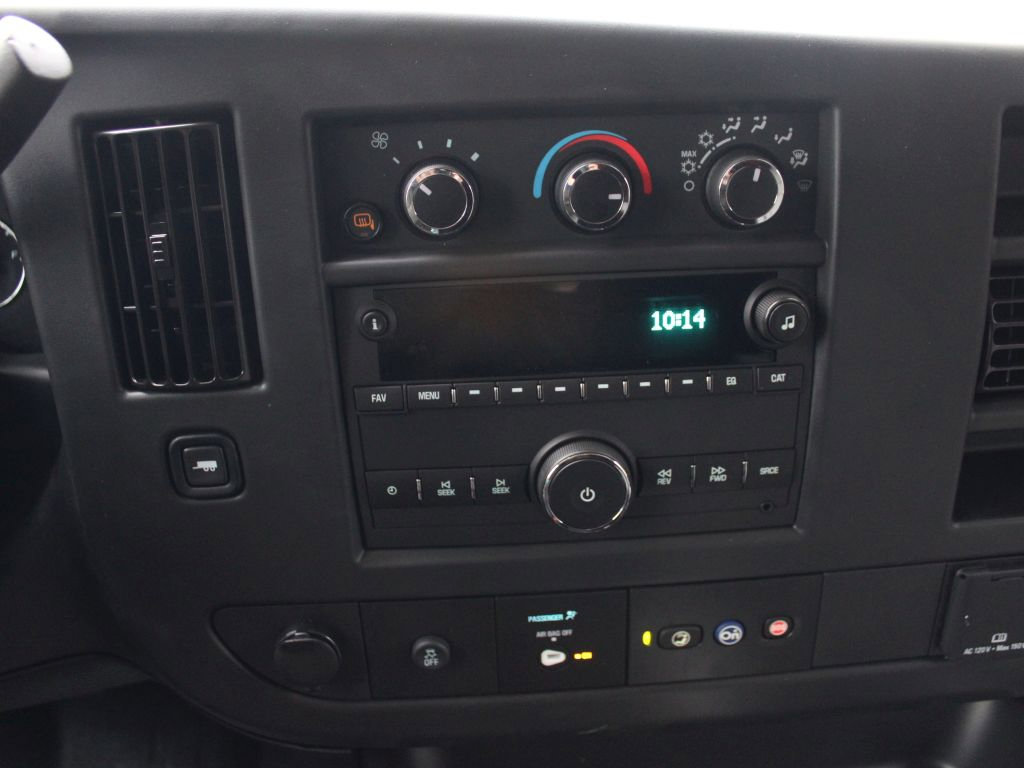 New 2025 GMC Savana 3500 image 19