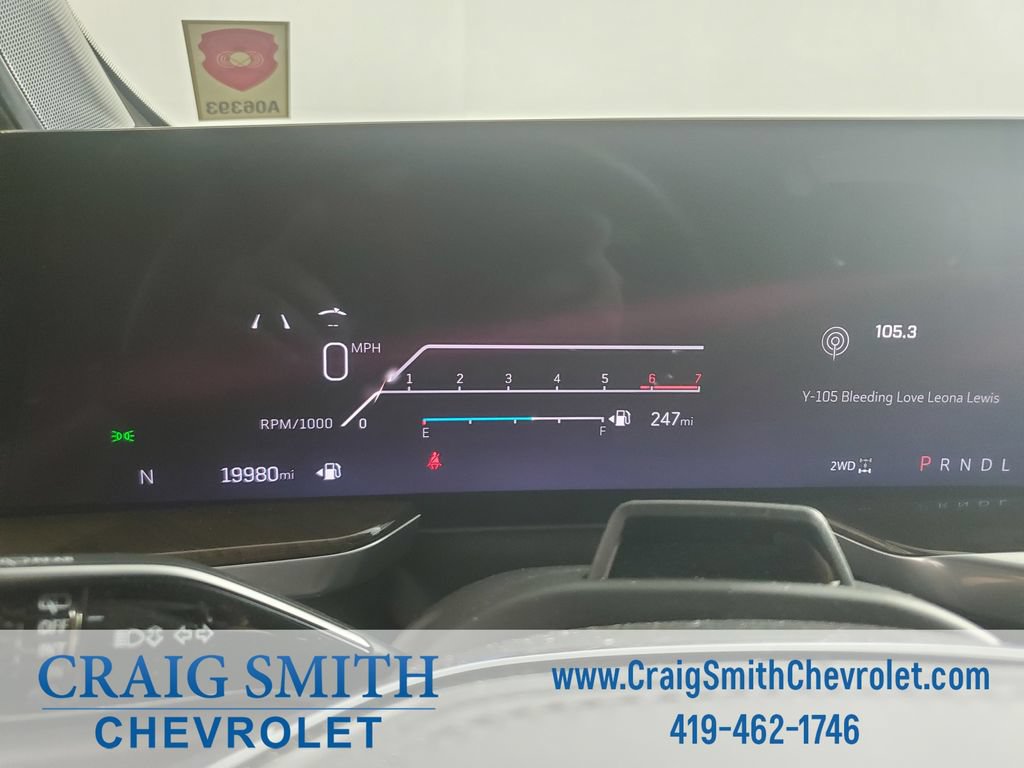 Used 2025 Cadillac Escalade Sport Platinum w/ LPO, Floor Liner Package AWD/4WD image 31