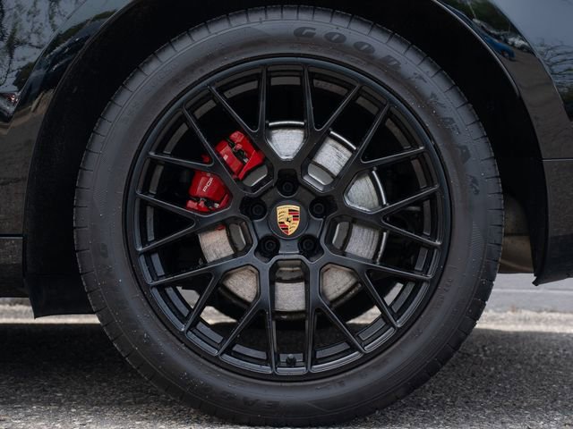 Certified 2021 Porsche Macan GTS AWD/4WD image 13