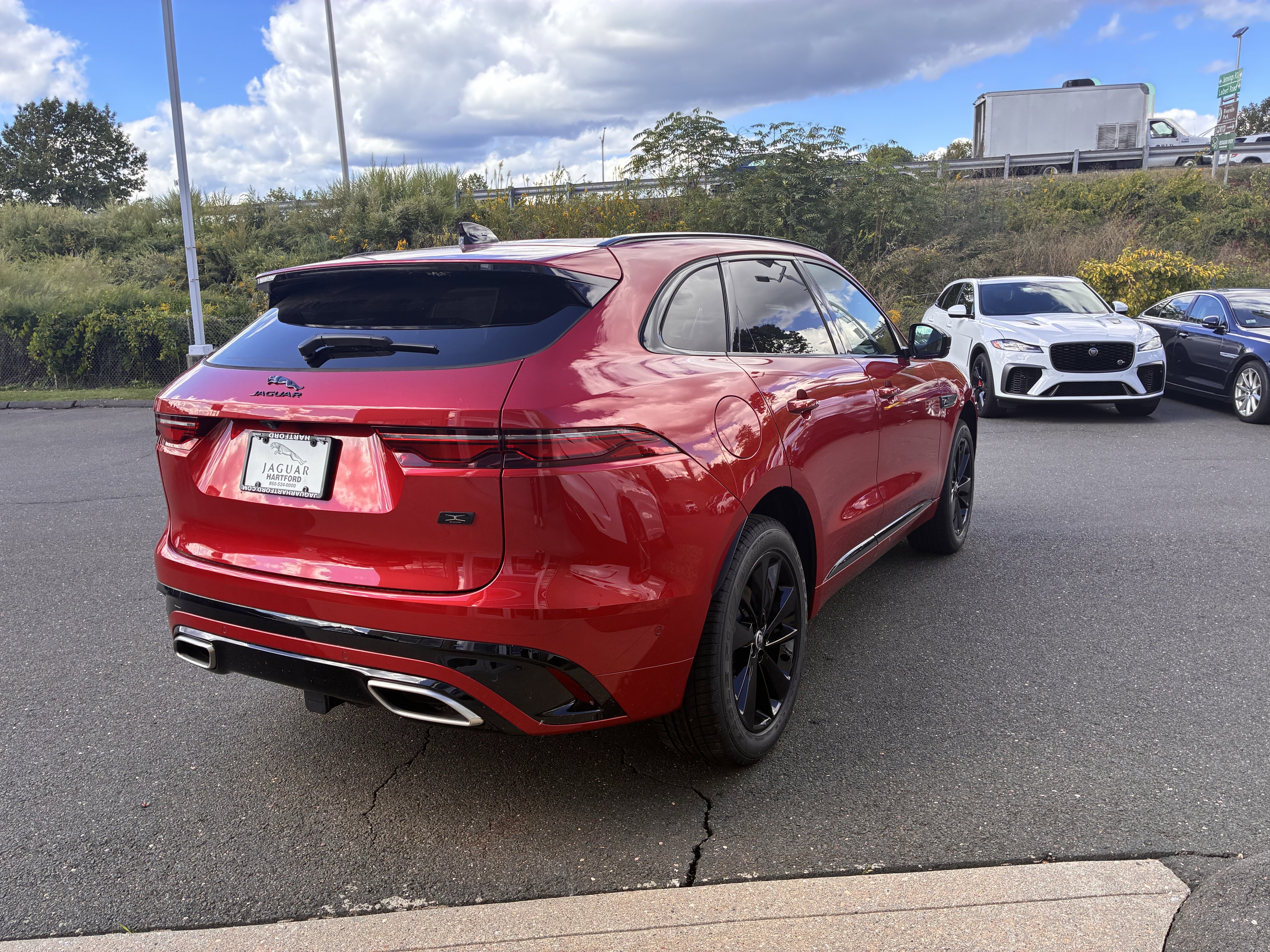 New 2026 Jaguar F-PACE R-Dynamic S image 7
