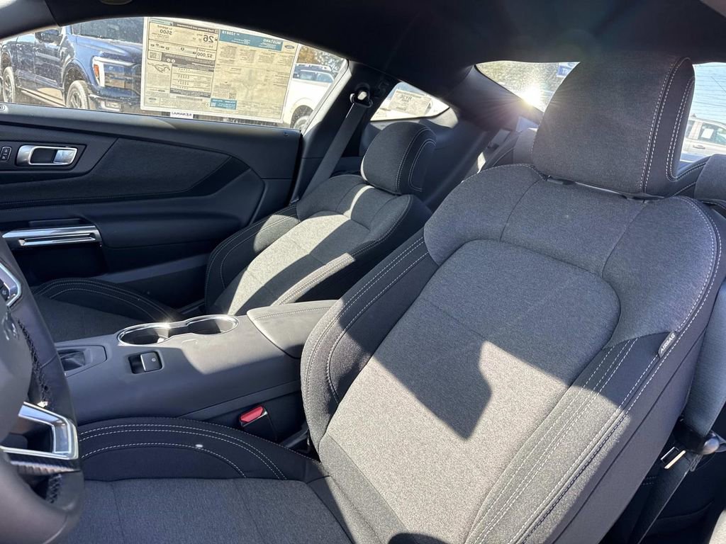 New 2025 Ford Mustang EcoBoost image 7