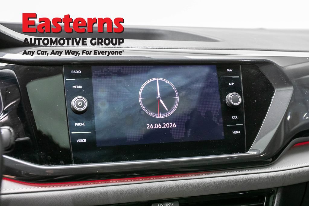 Used 2023 Volkswagen Taos SEL AWD/4WD image 19