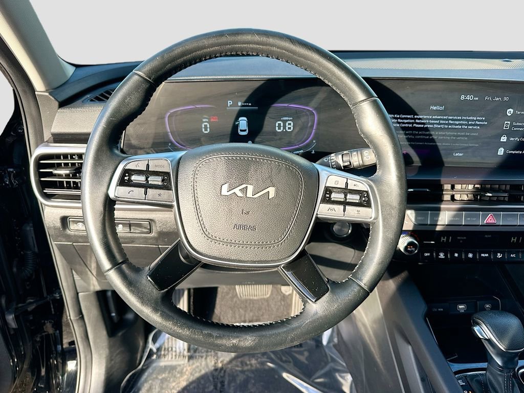 Certified 2025 Kia Telluride LX image 11