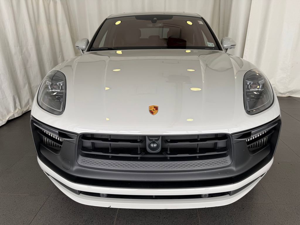 Used 2023 Porsche Macan GTS AWD/4WD image 6