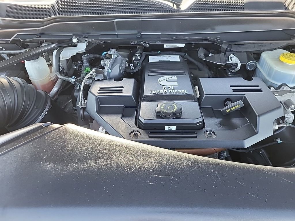 Used 2020 RAM 2500 Big Horn w/ Level 2 Equipment Group image 8