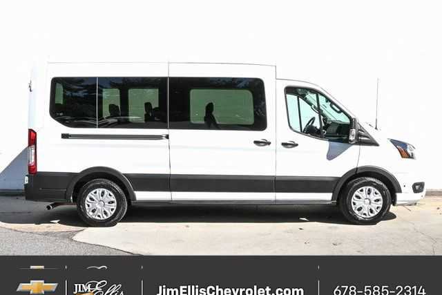 Used 2024 Ford Transit 350 XLT image 3