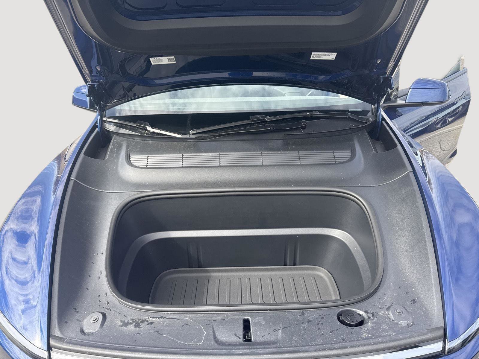 Used 2026 Tesla Model Y Long Range image 32