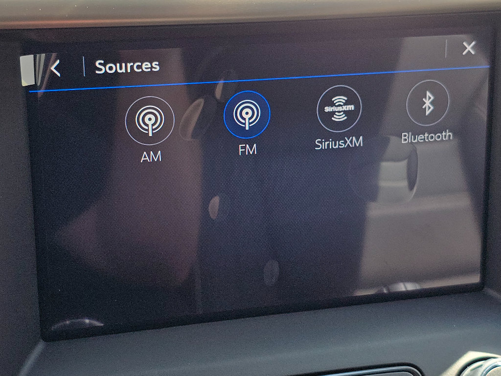 Used 2023 GMC Acadia Denali w/ Denali Technology Package FWD image 29