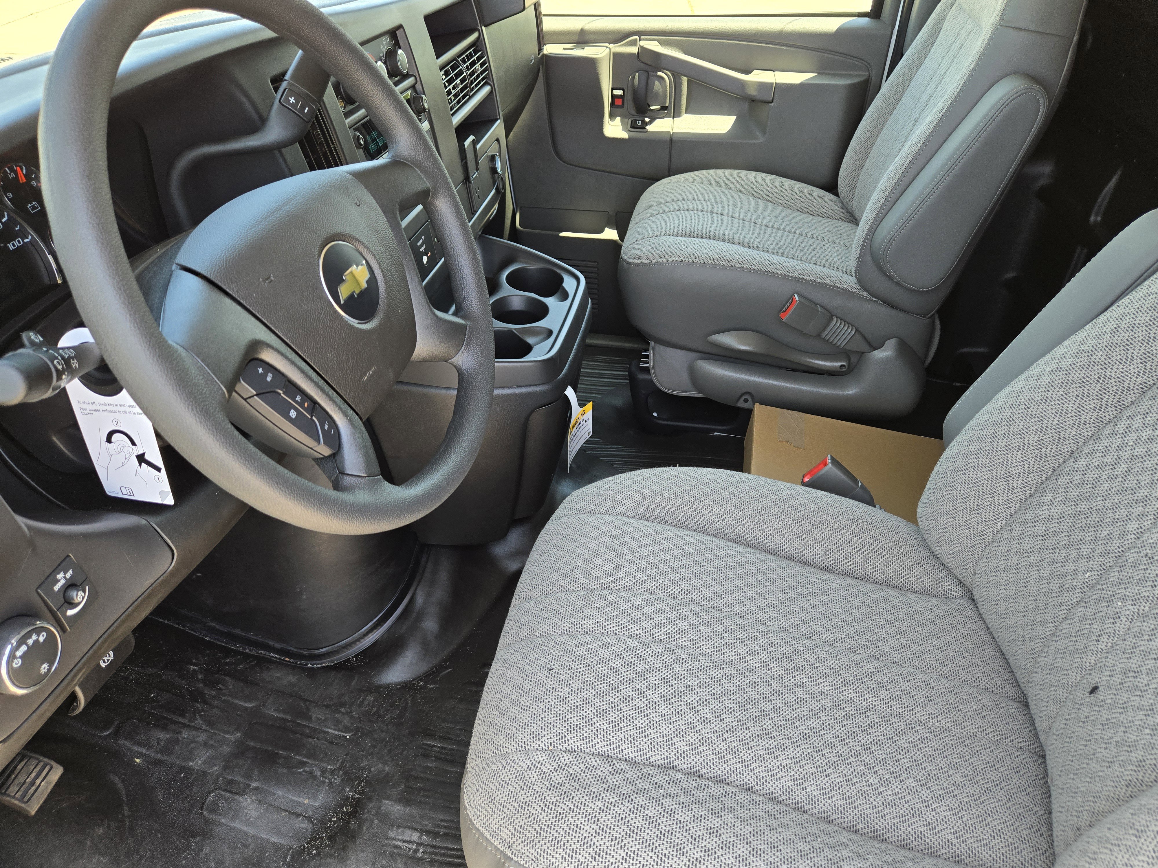 New 2025 Chevrolet Express 2500 w/ Driver Convenience Package image 9