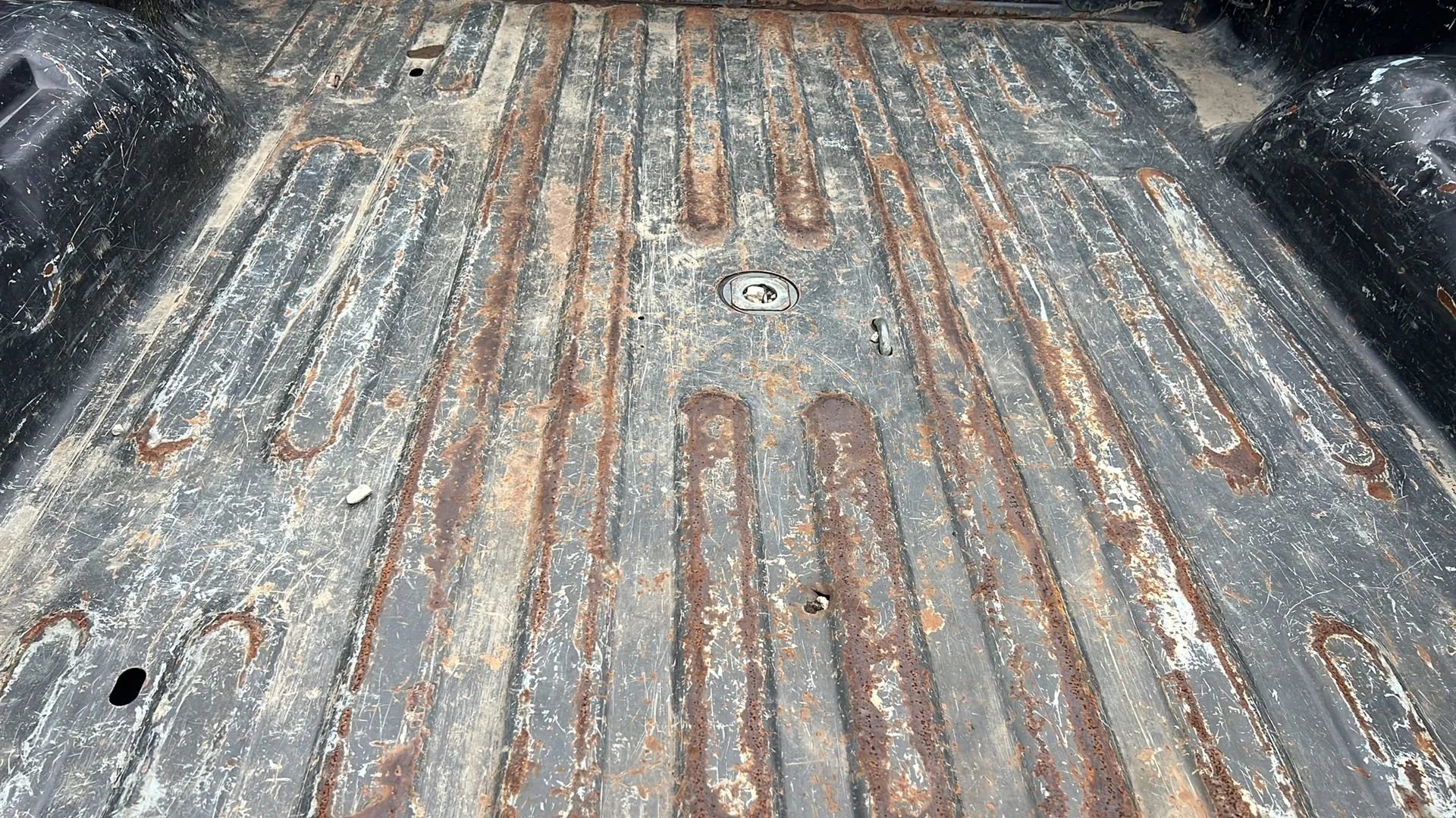 Used 2017 RAM 2500 Tradesman w/ Chrome Appearance Group image 23