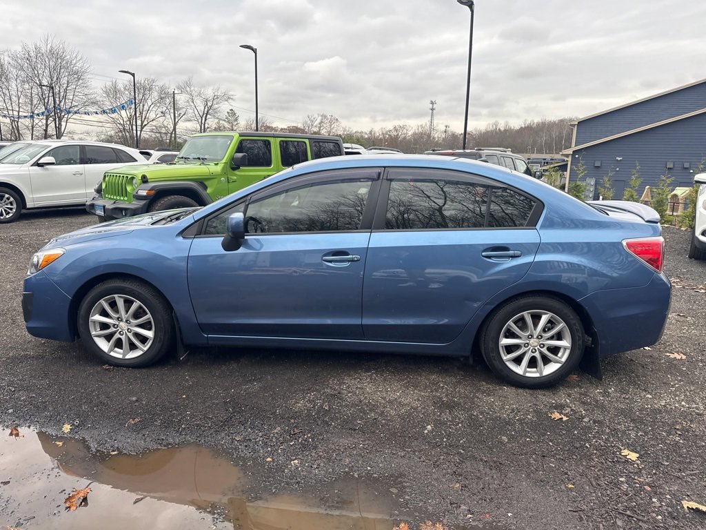 Used 2014 Subaru Impreza 2.0i Premium w/ All-Weather Package w/CVT image 11