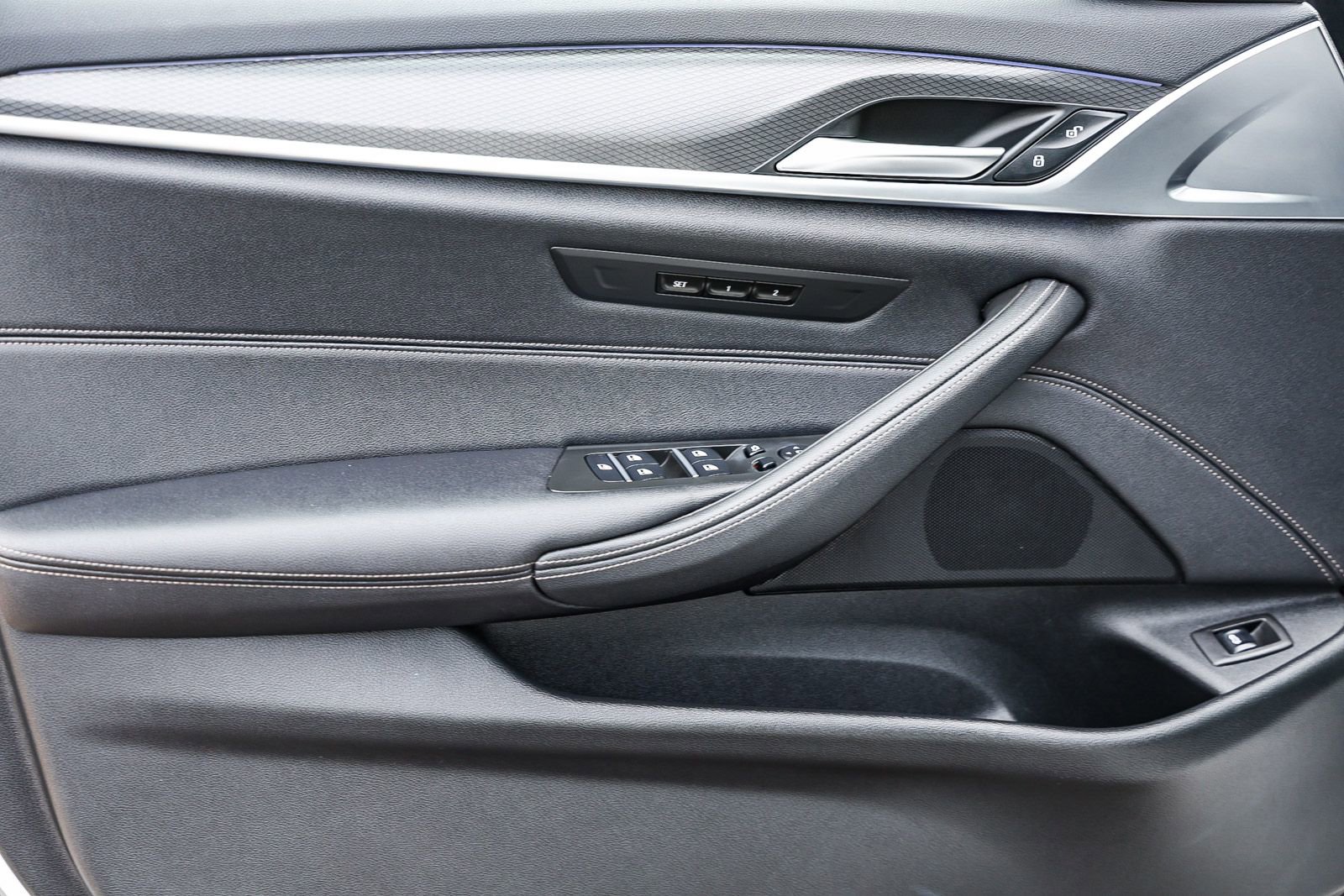 Used 2023 BMW 530i w/ M Sport Package image 21