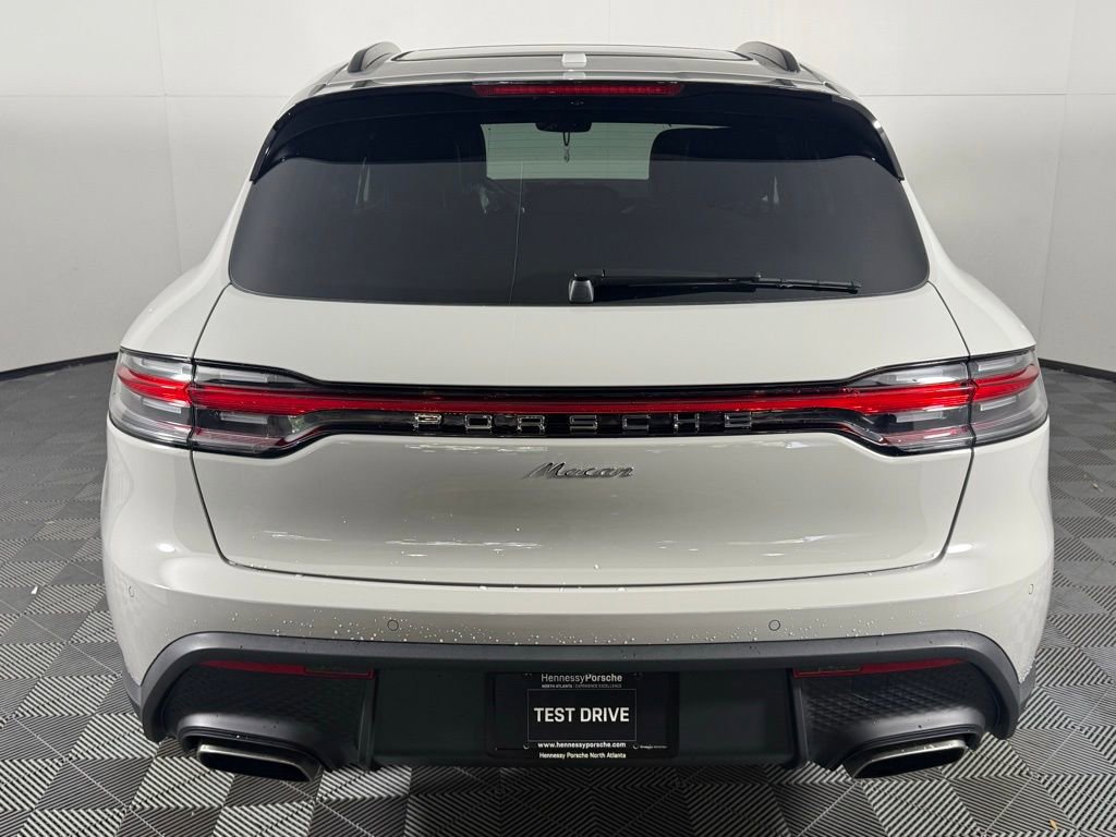 New 2026 Porsche Macan image 6