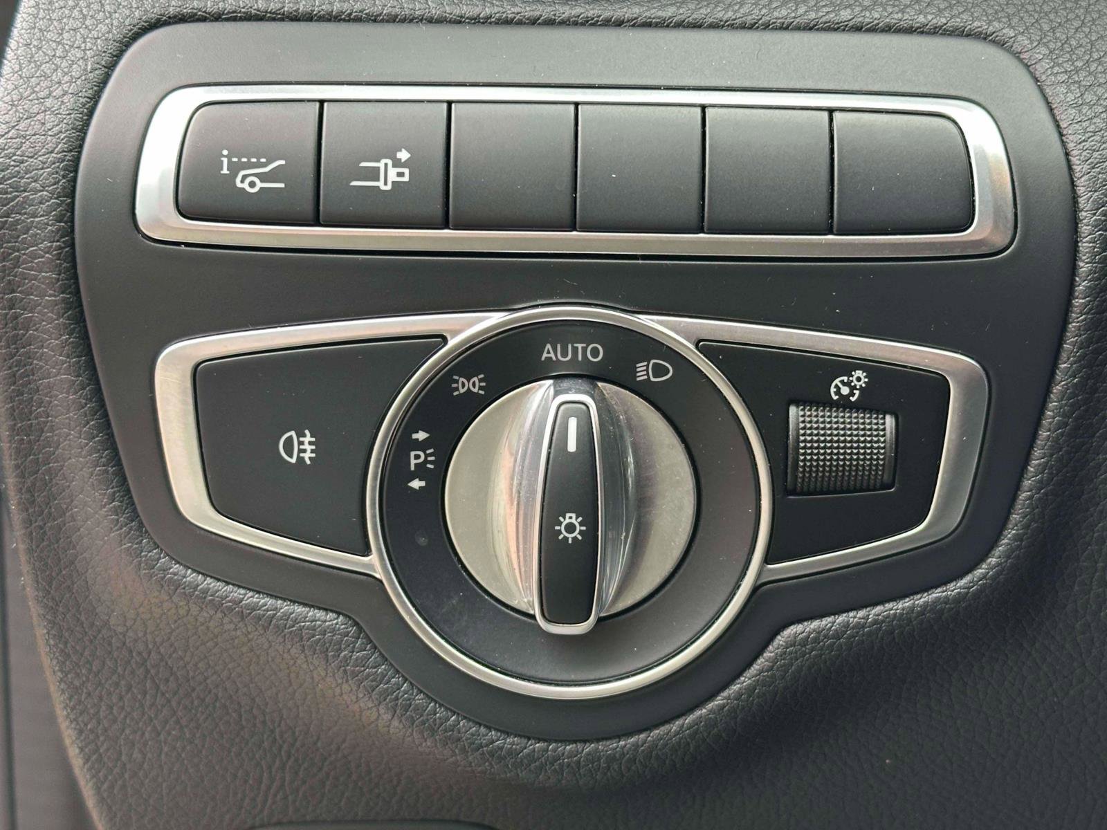 Certified 2020 Mercedes-Benz C 63 AMG Cabriolet image 15