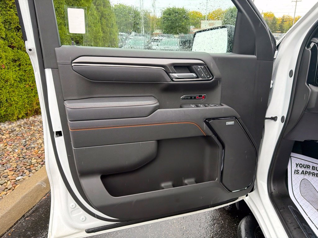 Used 2025 GMC Sierra 1500 AT4 AWD/4WD image 14