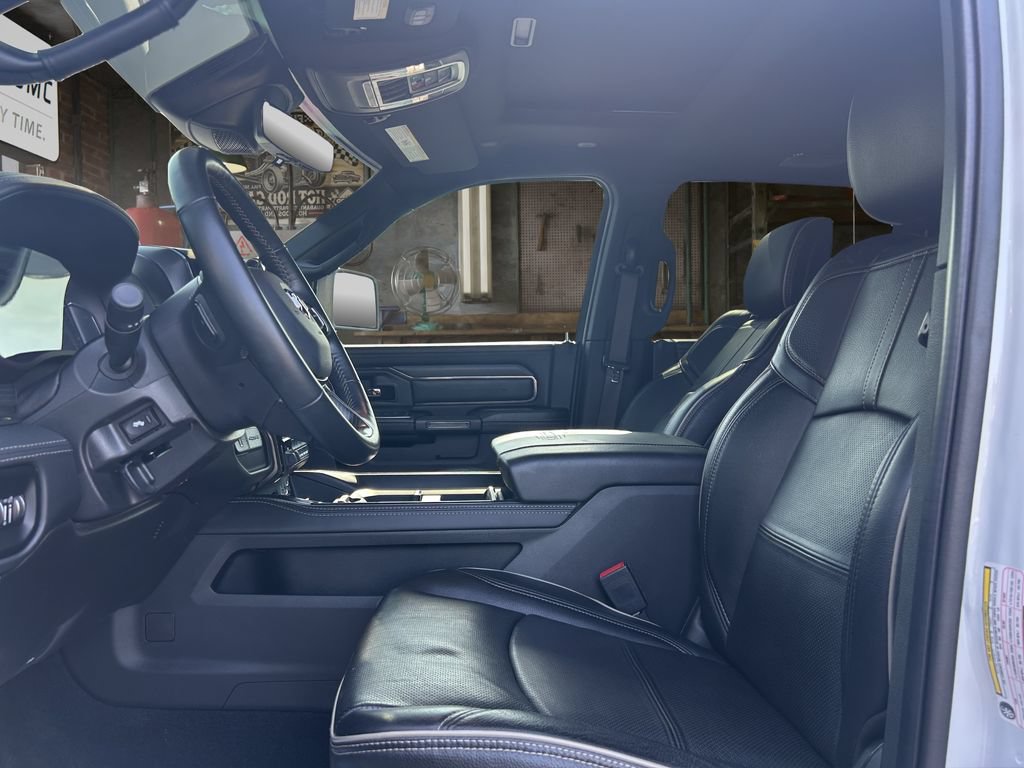 Used 2023 RAM 2500 Limited AWD/4WD image 14