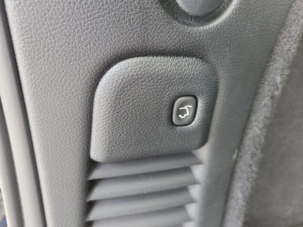 Used 2025 Dodge Durango GT RWD image 9