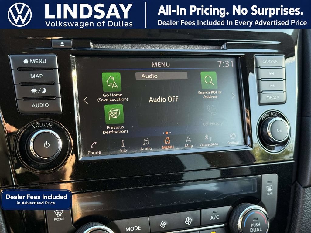 Used 2018 Nissan Rogue SV w/ Premium Package AWD/4WD image 16