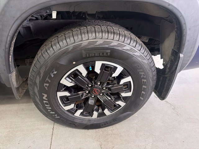 Used 2022 Nissan Frontier PRO-4X w/ Technology Package AWD/4WD image 26
