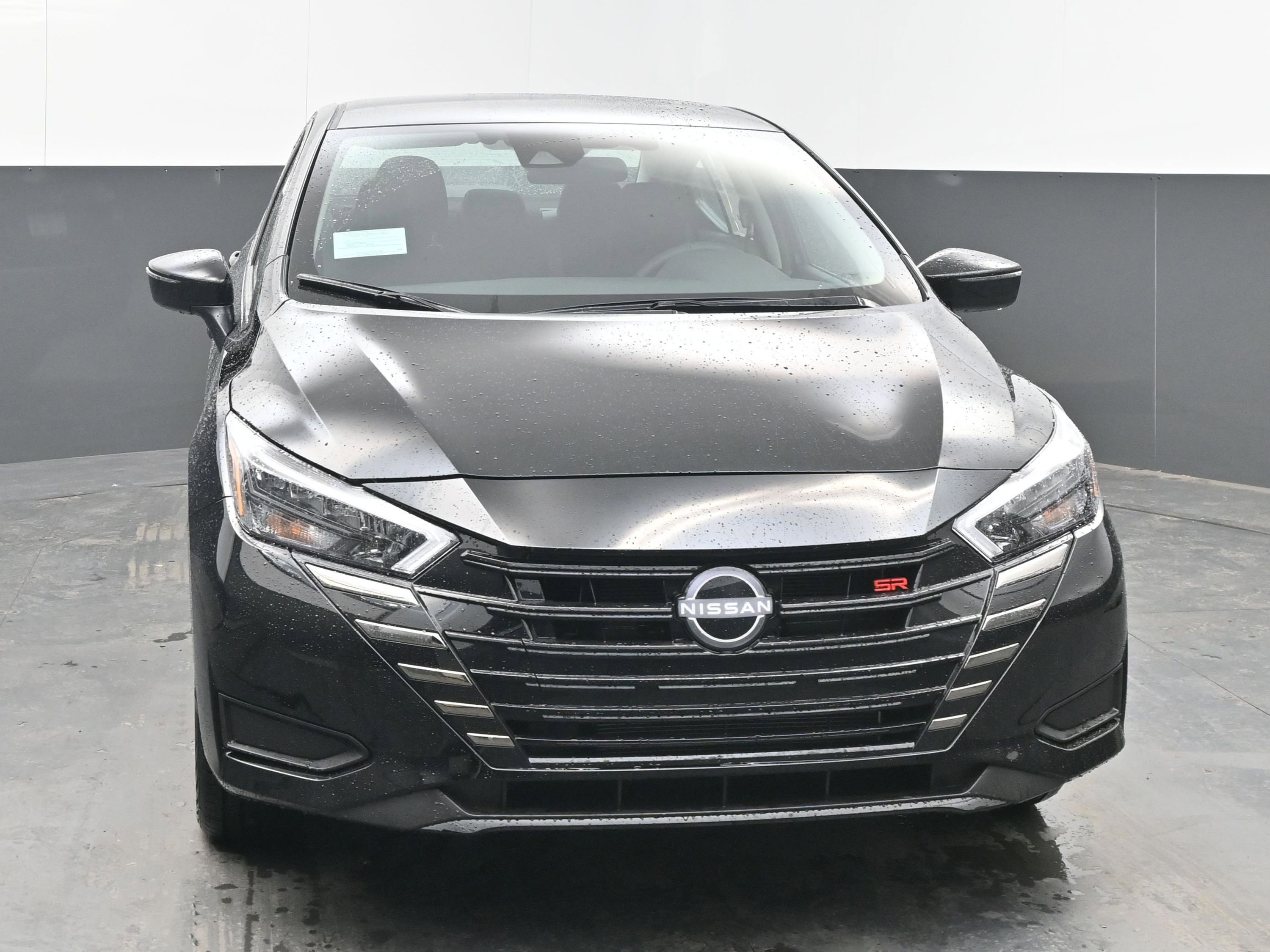 New 2025 Nissan Versa SR image 2