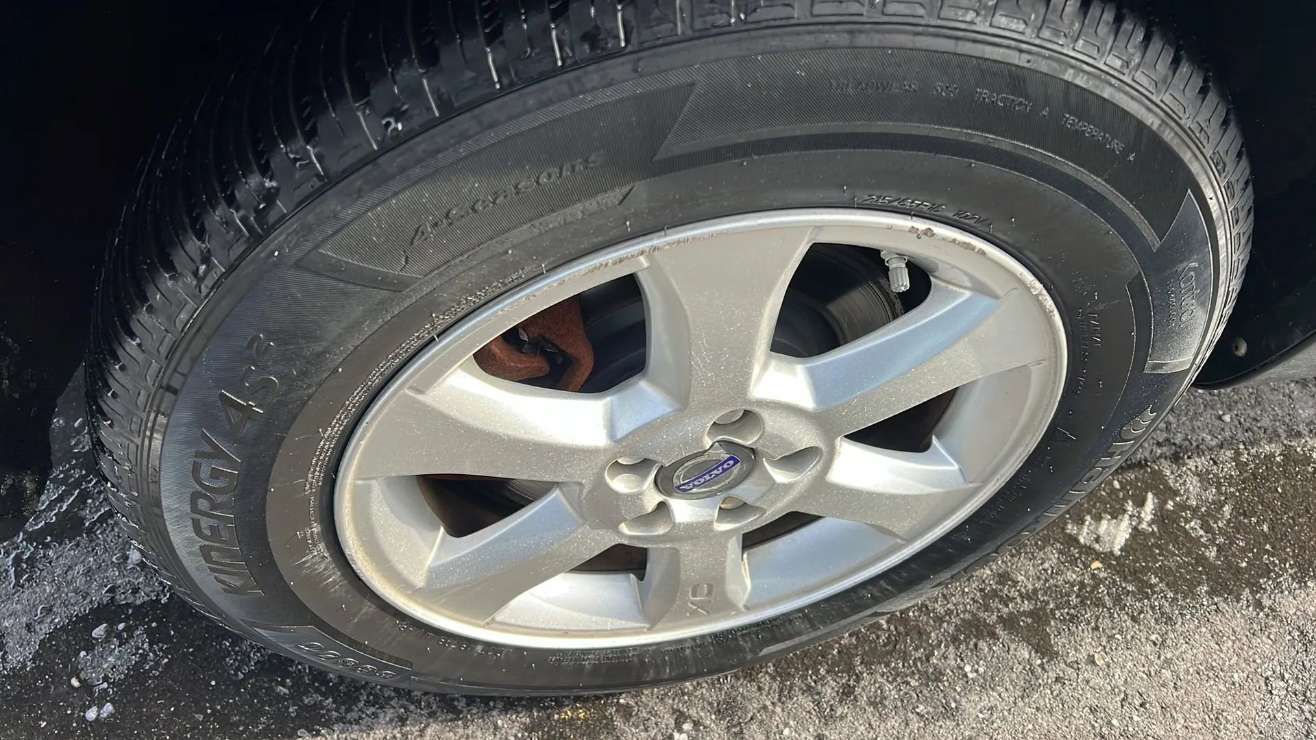 Used 2008 Volvo XC70 3.2 image 16