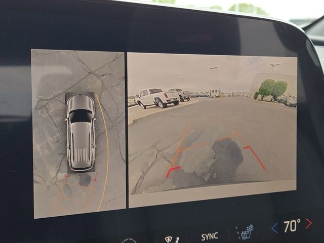 New 2026 Chevrolet Traverse Z71 w/ Enhanced Driving Package AWD/4WD image 5