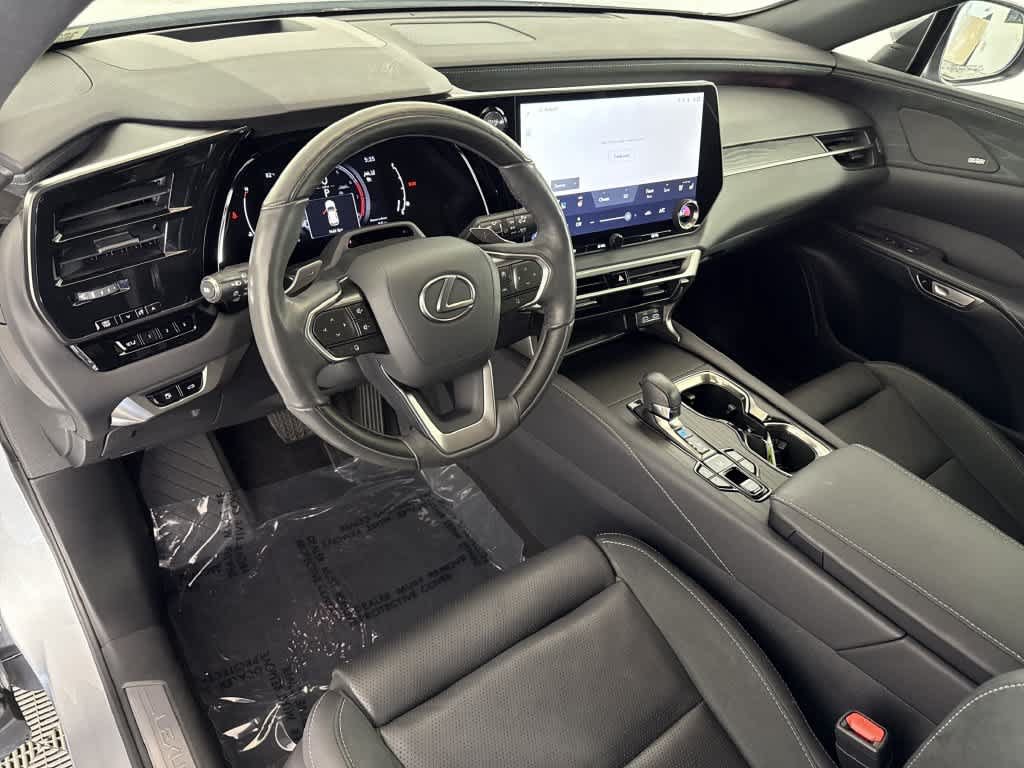 Used 2023 Lexus RX 350 AWD w/ Accessory Package (Z1) image 4