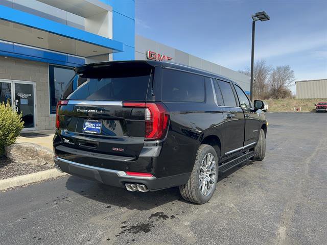 New 2026 GMC Yukon XL Denali image 7