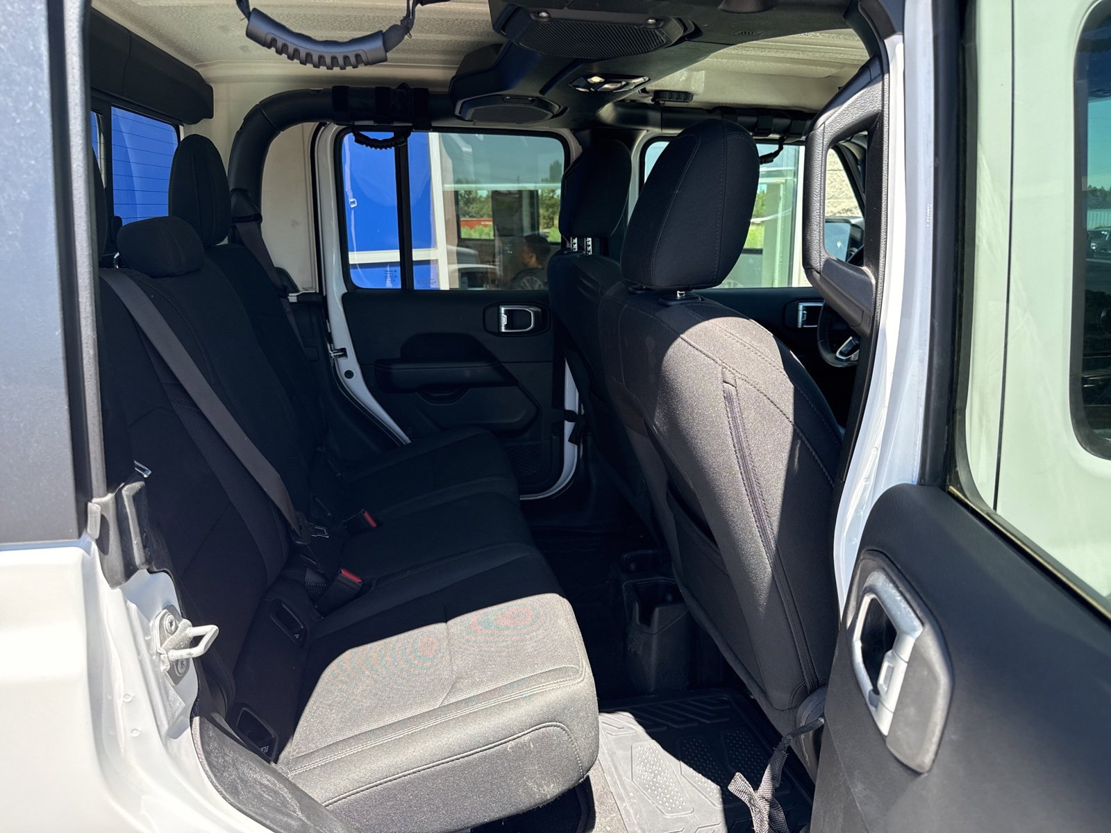 Used 2021 Jeep Gladiator Overland w/ Trailer Tow Package image 11