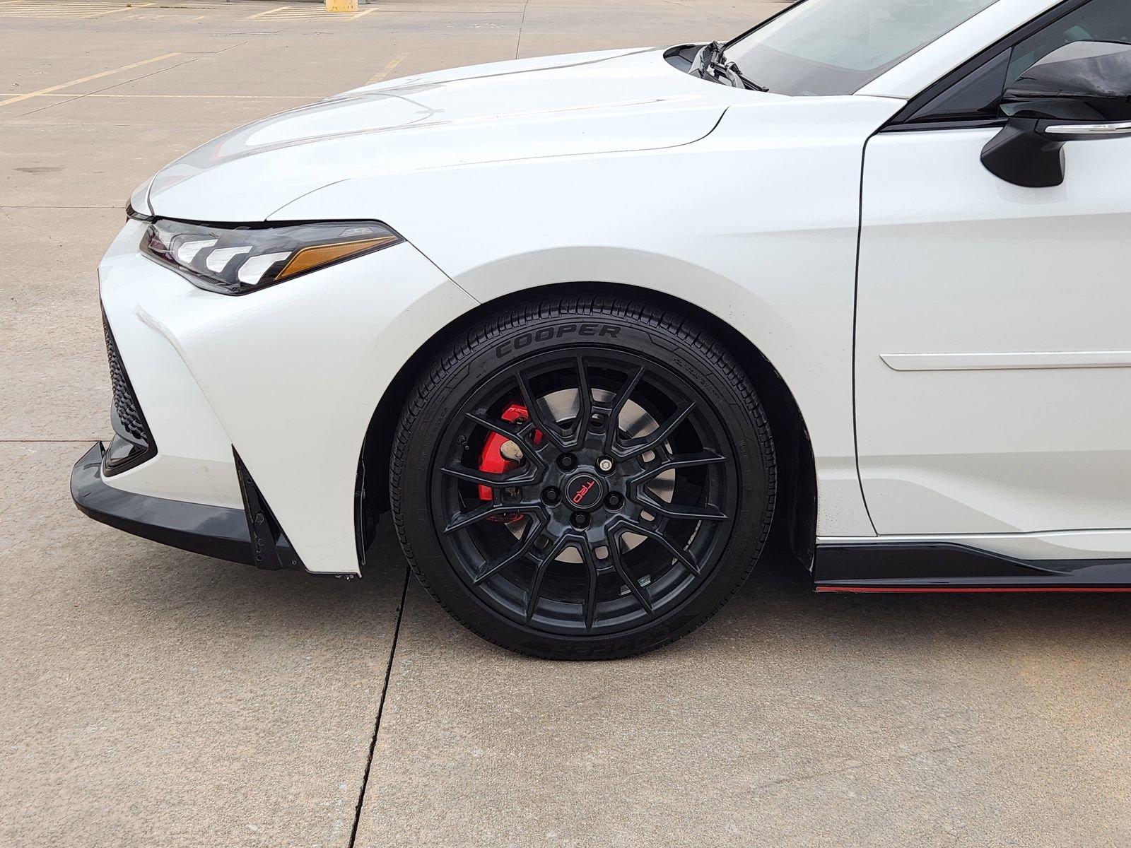 Used 2020 Toyota Avalon TRD FWD image 9