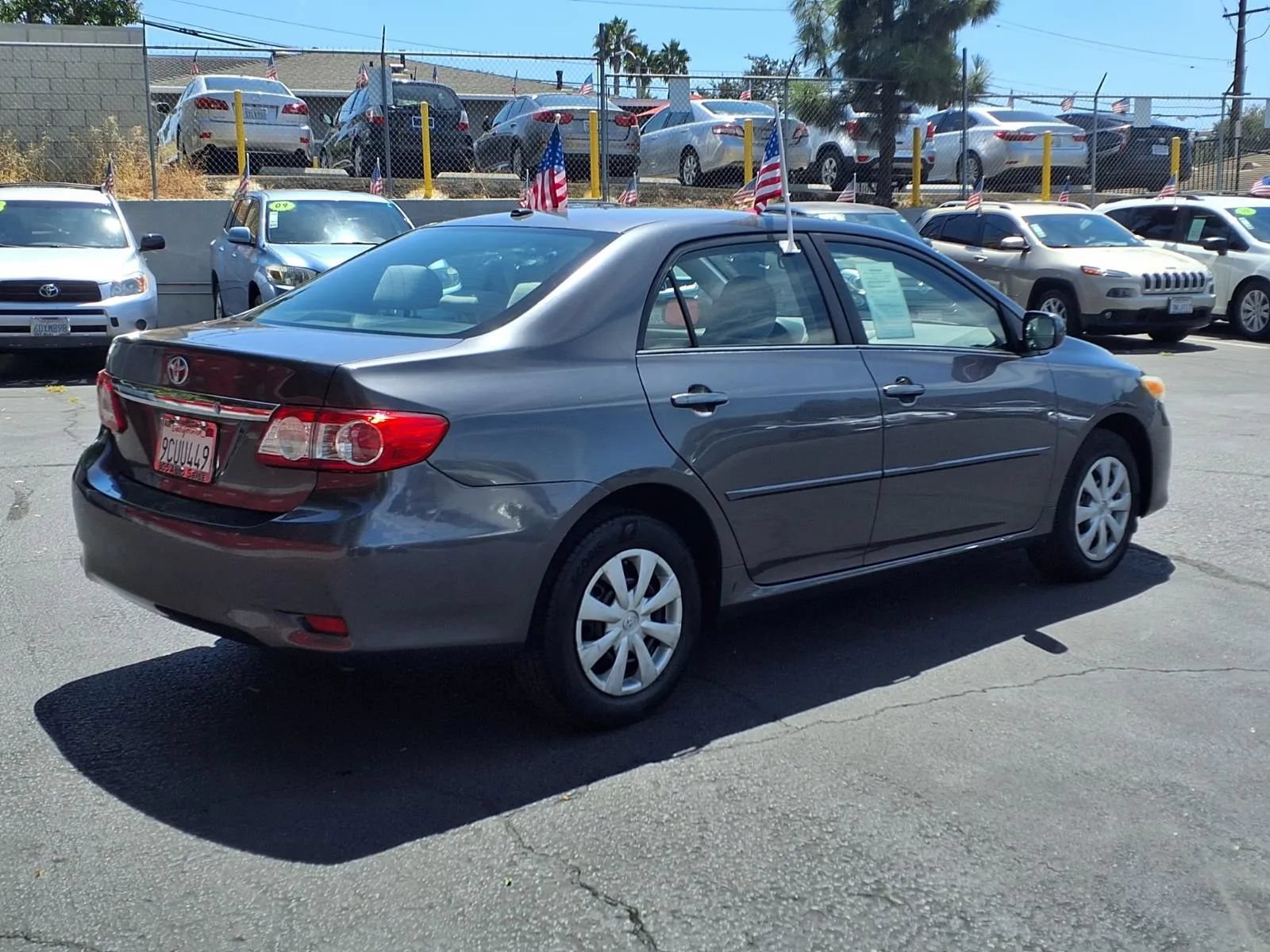 Used 2011 Toyota Corolla LE FWD image 6