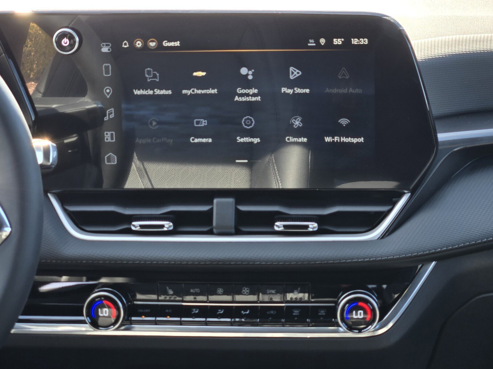 New 2026 Chevrolet Equinox LT w/ Convenience Package II image 8