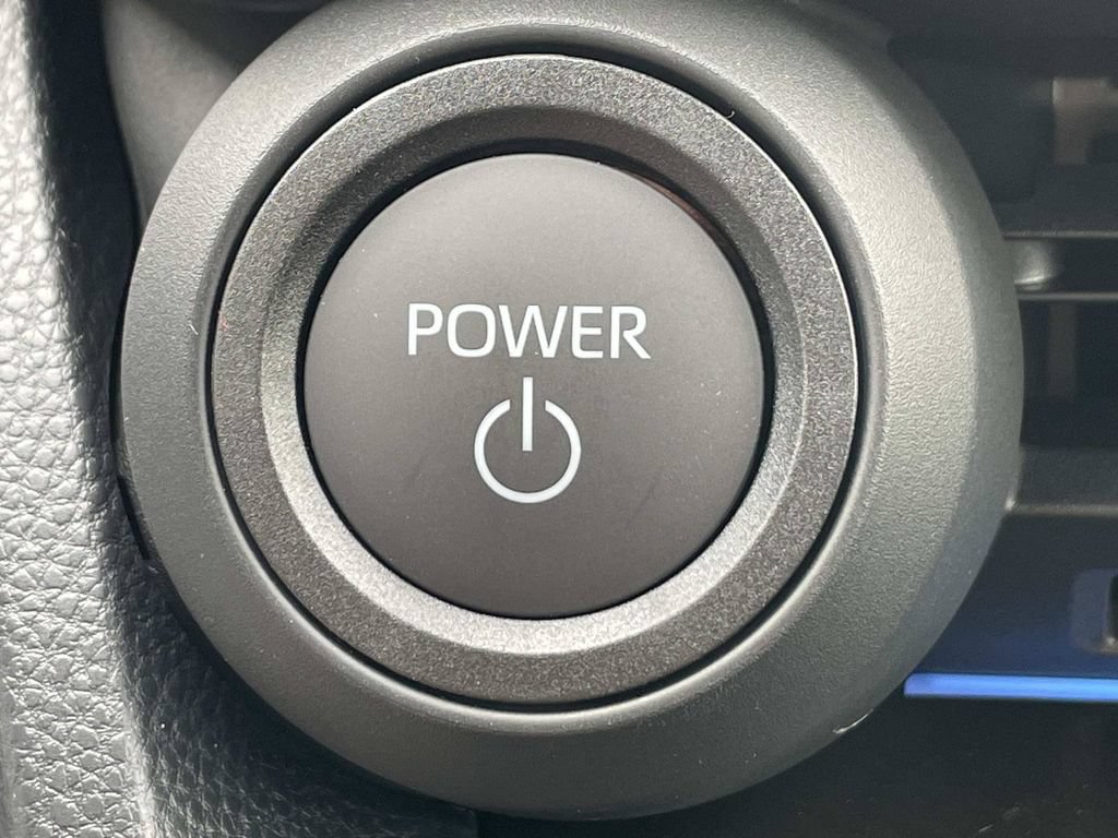 New 2026 Toyota Prius Plug-In Hybrid FWD image 33
