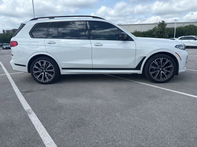 Used 2022 BMW X7 xDrive40i w/ M Sport Package AWD/4WD image 6