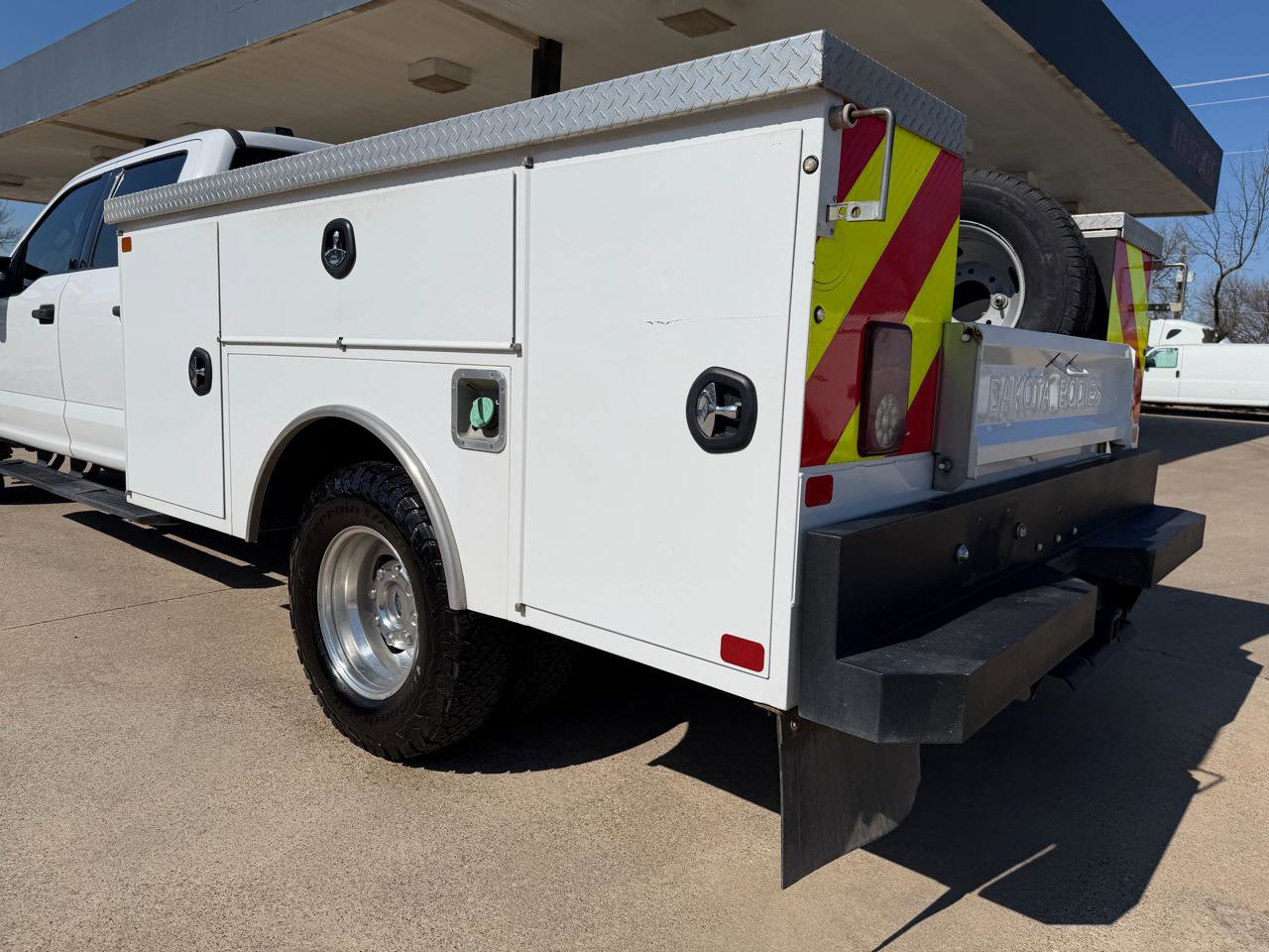 Used 2021 Ford F350 XLT RWD image 12