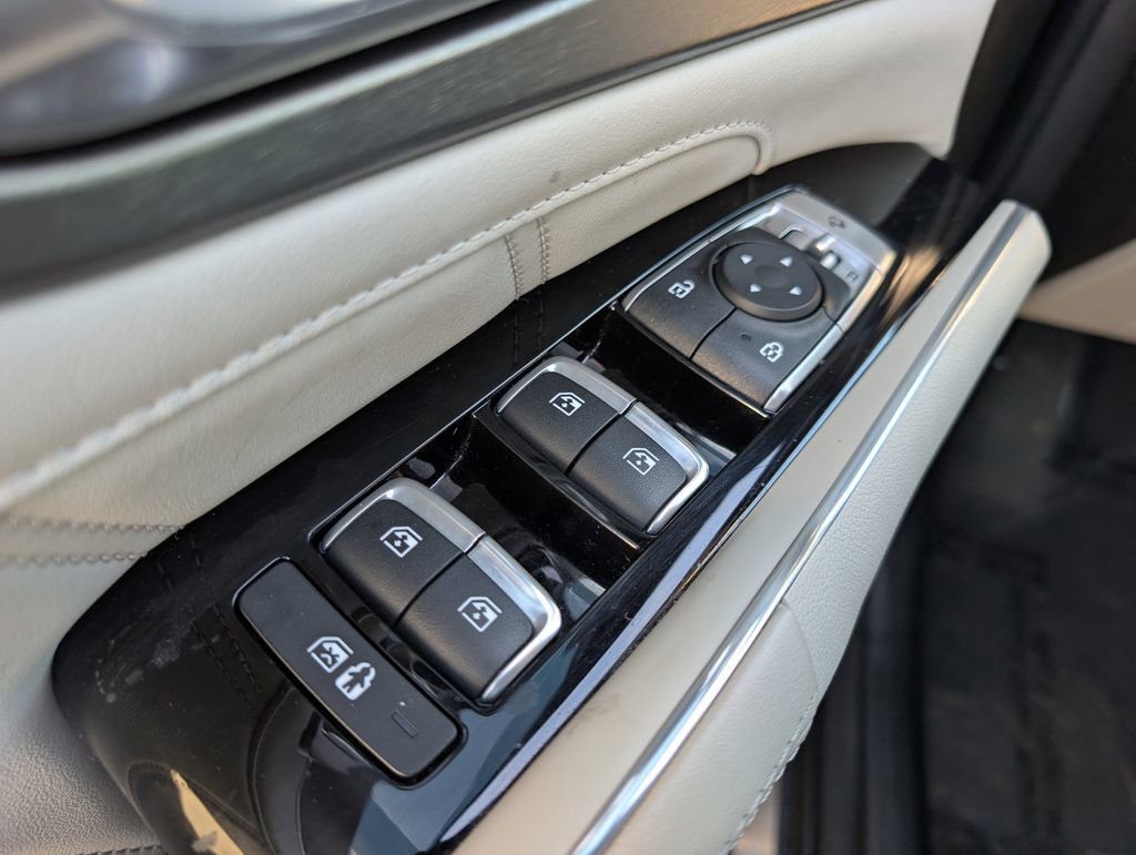 Used 2022 Kia Sorento SX w/ Panoramic Sunroof Package image 14