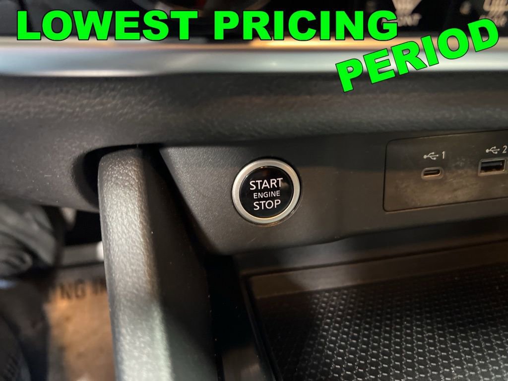 Used 2022 Nissan Rogue SV image 26