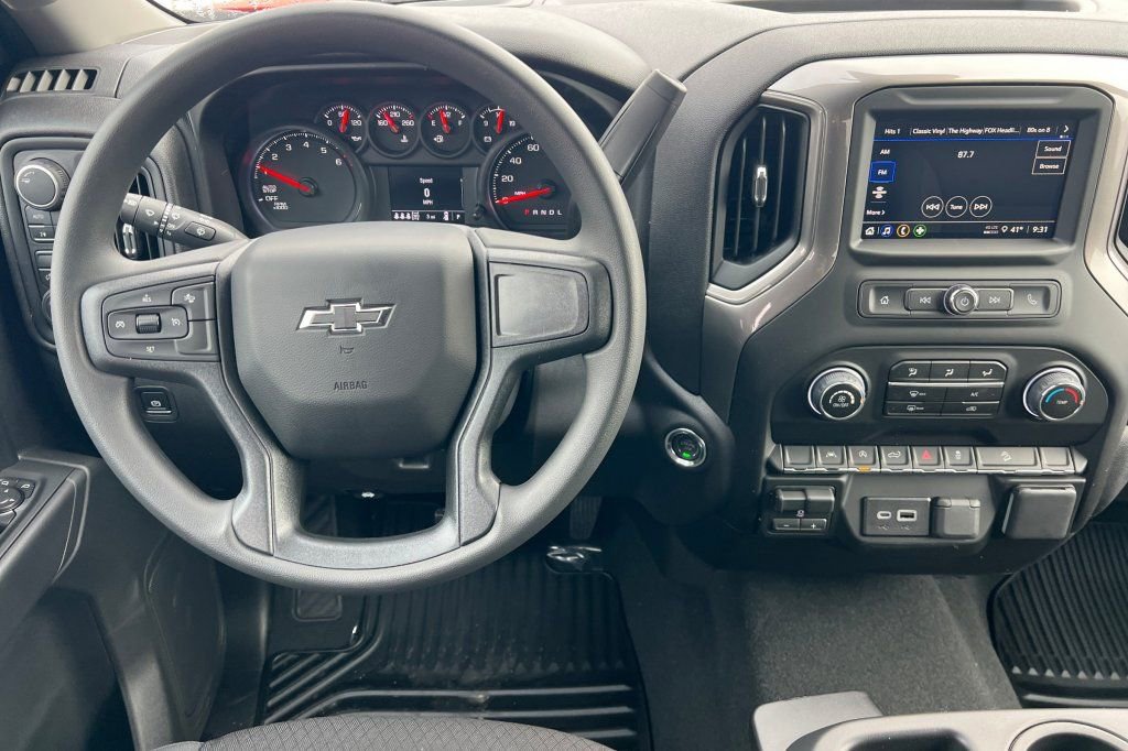 New 2026 Chevrolet Silverado 1500 Custom Trail Boss AWD/4WD image 11