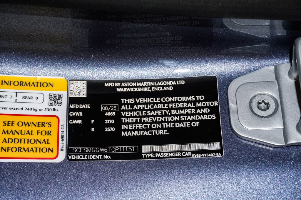 Used 2026 Aston Martin V8 Vantage Roadster RWD image 38