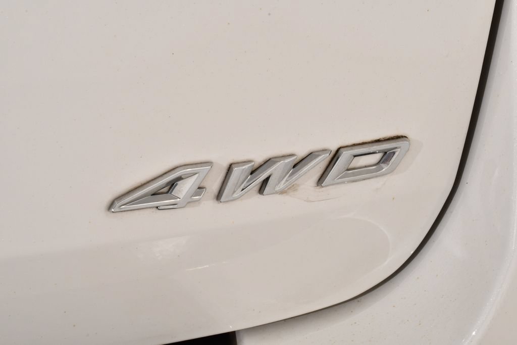 Used 2022 Ford Explorer XLT w/ Equipment Group 202A AWD/4WD image 24