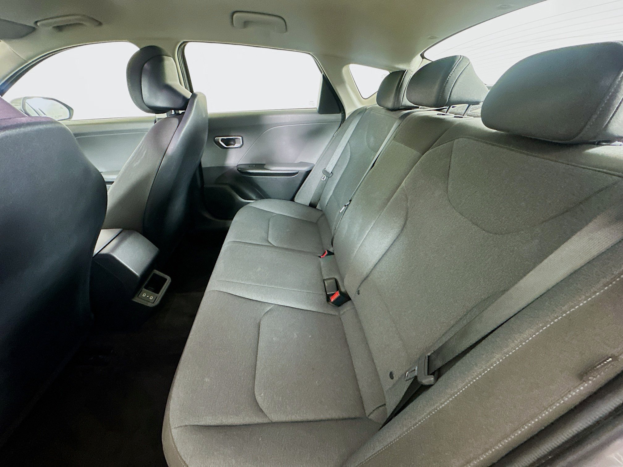 Used 2025 Kia K4 FWD image 26