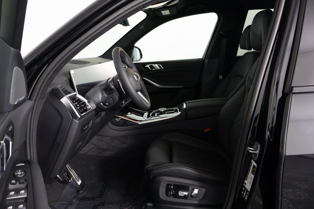 New 2026 BMW X7 xDrive40i w/ M Sport Package image 5